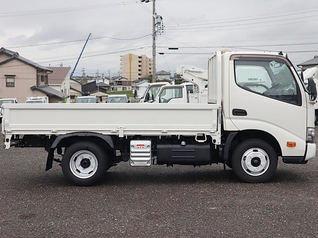 トヨタ ダイナ 小型 平ボディ 2RG-XZC605(94407) 8枚目