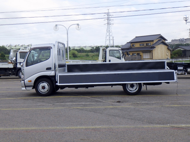 トヨタ ダイナ 小型 平ボディ 2KG-XZU695(94406) 33枚目