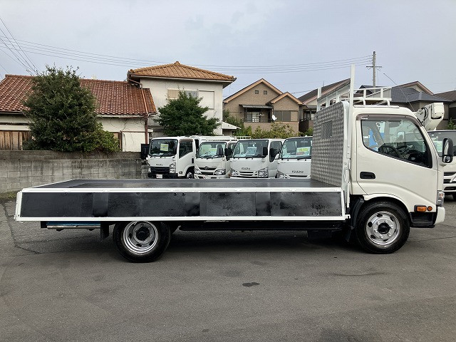日野 デュトロ 小型 平ボディ 2PG-XZU650F(94409) 12枚目