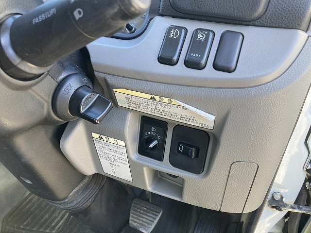 三菱ふそう キャンター 小型 平ボディ 2PG-FEAV0(94414) 29枚目