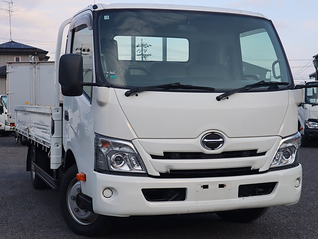 日野 デュトロ 小型 平ボディ 2RG-XZU710M(94421) 2枚目