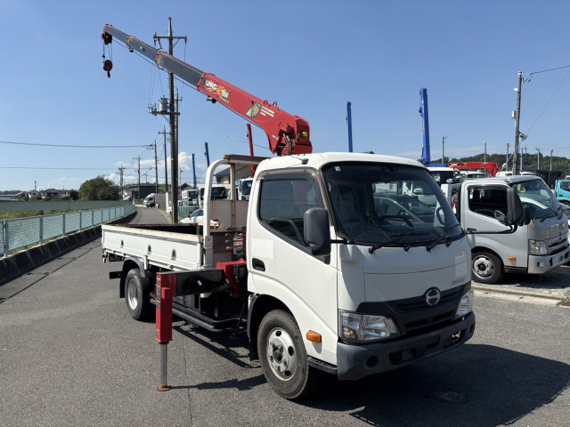日野 デュトロ 小型 クレーン付き TKG-XZU650M(94439) 2枚目