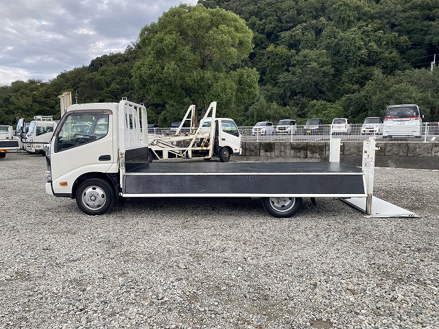 日野 デュトロ 小型 平ボディ 2RG-XZC655M(94442) 11枚目