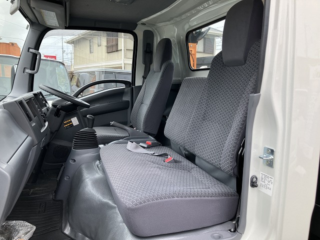 いすゞ エルフ 小型 車載専用車 TRG-NPR85AN(94447) 43枚目