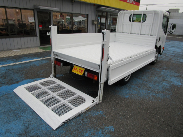 日産自動車 アトラス 小型 平ボディ CBF-SQ2F24(94485) 2枚目