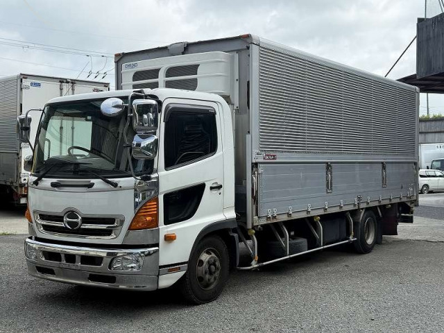 日野 レンジャー 中型 冷凍冷蔵バン TKG-FC7JKAG(94486) 1枚目