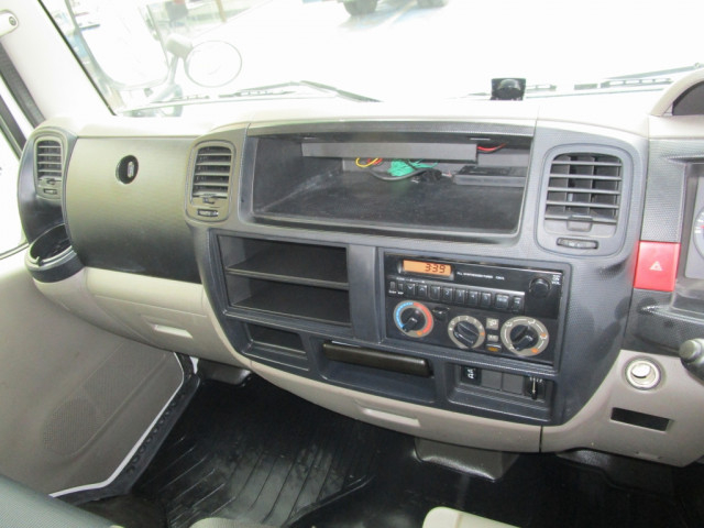 日産自動車 アトラス 小型 平ボディ CBF-SQ2F24(94485) 26枚目