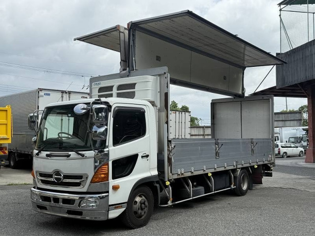 日野 レンジャー 中型 冷凍冷蔵バン TKG-FC7JKAG(94486) 9枚目