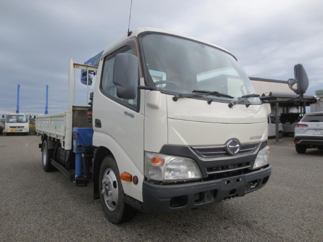 日野 デュトロ 小型 クレーン付き TKG-XZU650M(94488) 2枚目