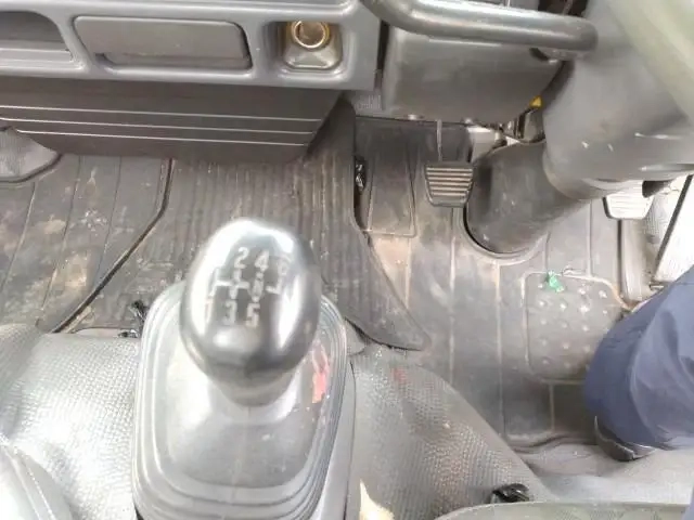 いすゞ エルフ 小型 - PB-NKR81N(94498) 8枚目