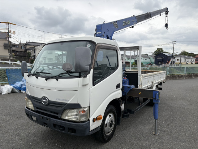 日野 デュトロ 小型 クレーン付き SKG-XZU650M(94529) 1枚目