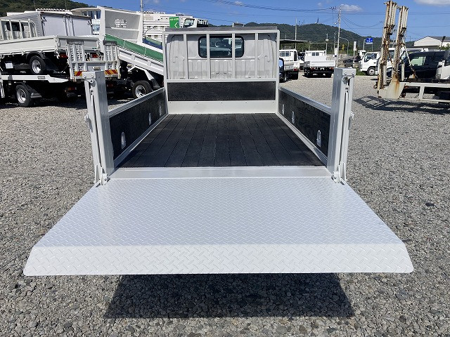 日野 デュトロ 小型 平ボディ SKG-XZU600M(94528) 18枚目