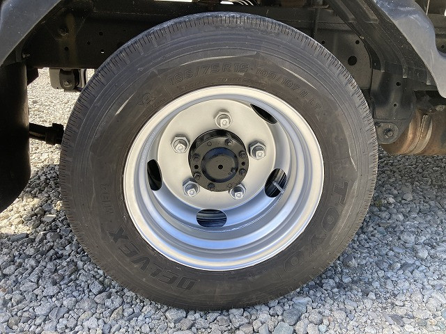 日野 デュトロ 小型 平ボディ SKG-XZU600M(94528) 35枚目