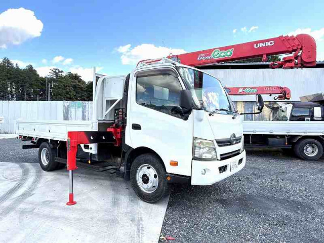 日野 デュトロ 小型 クレーン付き SKG-XZU710M(94534) 7枚目