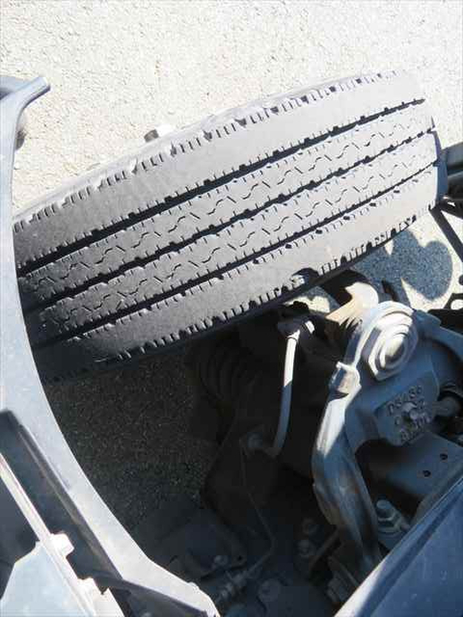 いすゞ エルフ 小型 車載専用車 BDG-NPR85AN(94541) 15枚目