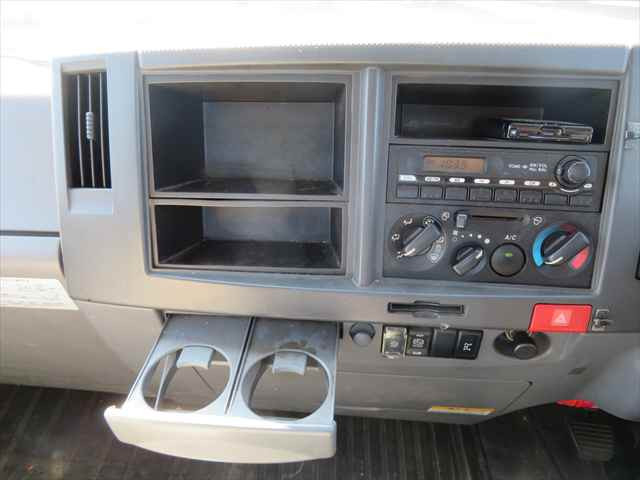 いすゞ エルフ 小型 車載専用車 BDG-NPR85AN(94541) 41枚目