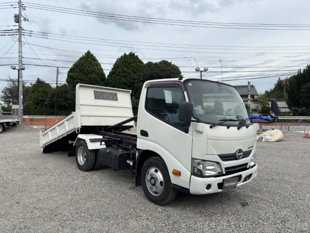 日野 デュトロ 小型 土砂ダンプ TKG-XZU620T(94557) 2枚目
