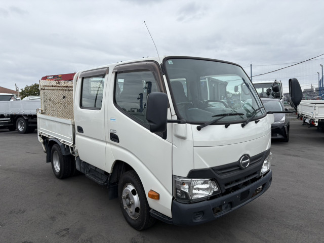 日野 デュトロ 小型 平ボディ TPG-XZU605M(94558) 2枚目