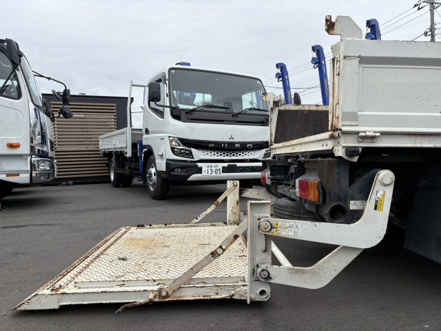 日野 デュトロ 小型 平ボディ TPG-XZU605M(94558) 11枚目
