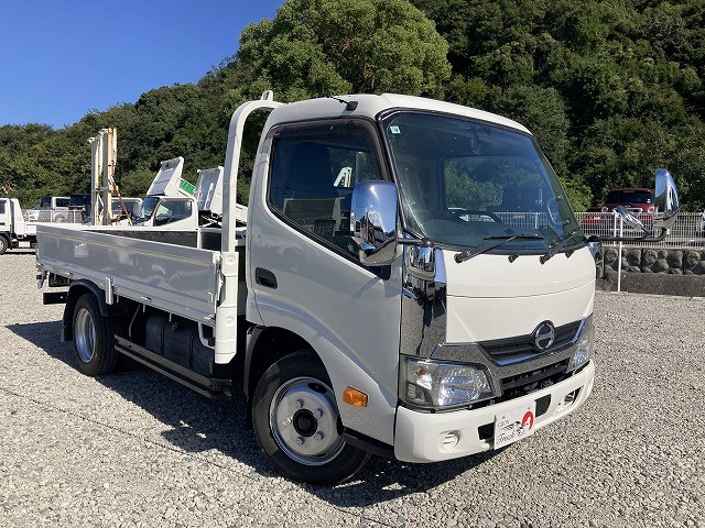 日野 デュトロ 小型 平ボディ TKG-XZU645M(94563) 3枚目