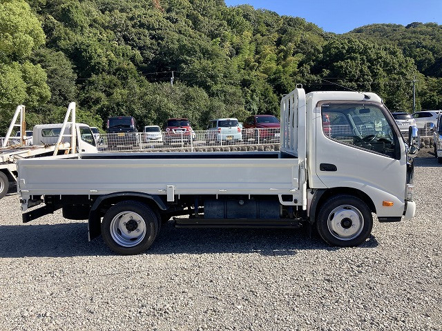 日野 デュトロ 小型 平ボディ TKG-XZU645M(94563) 5枚目