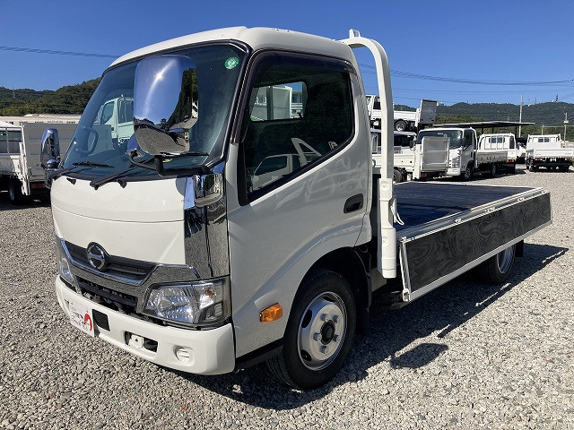 日野 デュトロ 小型 平ボディ TKG-XZU645M(94563) 9枚目