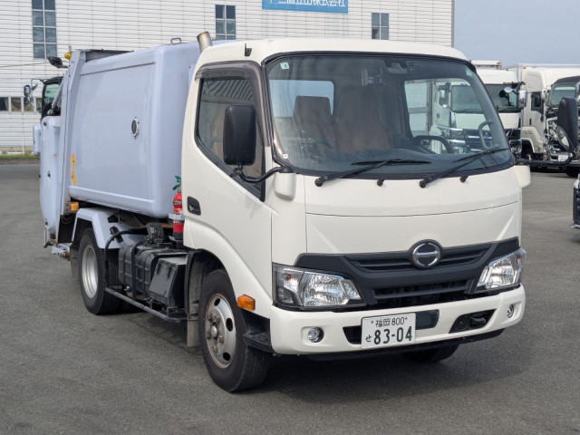 日野 デュトロ 小型 塵芥車（プレス式） TPG-XZU600X(94567) 3枚目