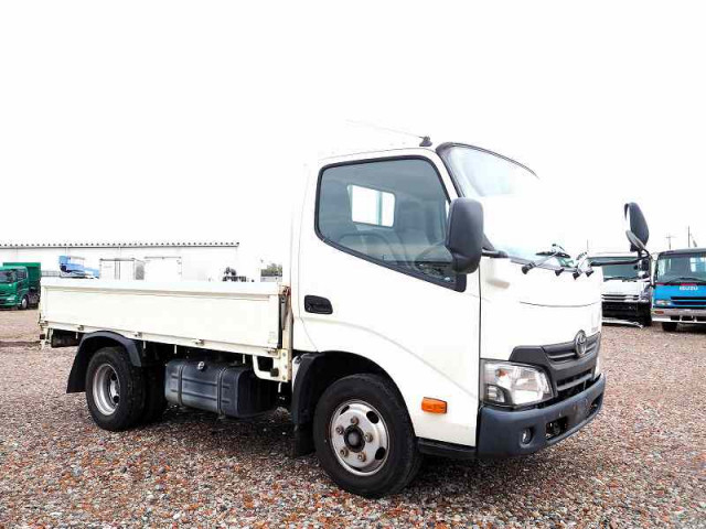 トヨタ トヨエース 小型 平ボディ TKG-XZC605(94574) 7枚目