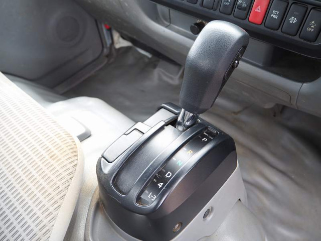 トヨタ トヨエース 小型 平ボディ TKG-XZC605(94574) 43枚目