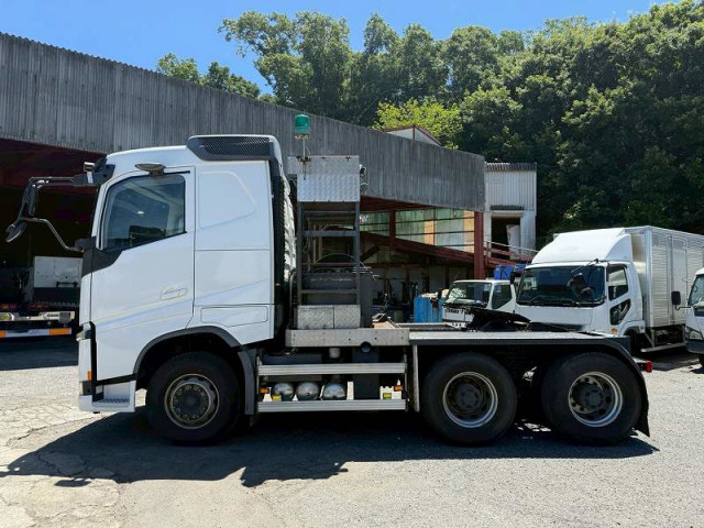 ボルボ 大型 トレーラ（その他） 不明(94581) 8枚目