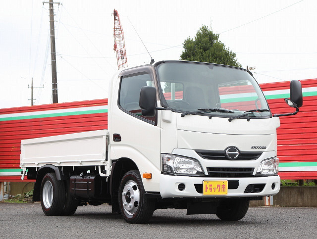 日野 デュトロ 小型 平ボディ TKG-XZU605M(94584) 3枚目