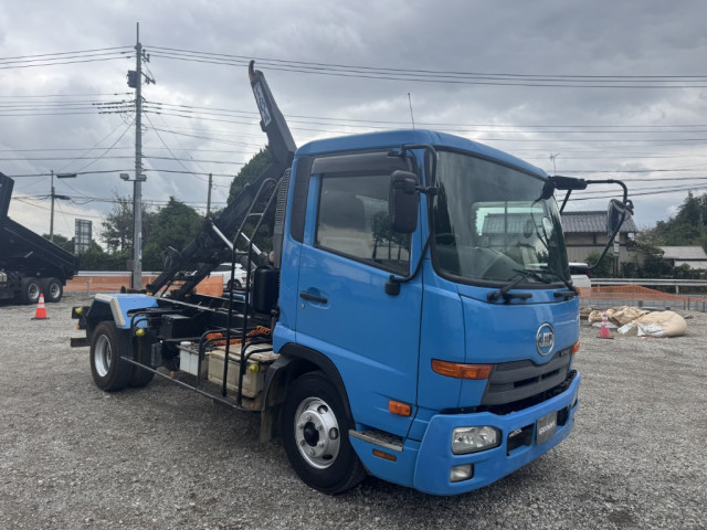UDトラックス（日産） コンドル 中型 コンテナ専用車 TKG-MK38L(94592) 2枚目
