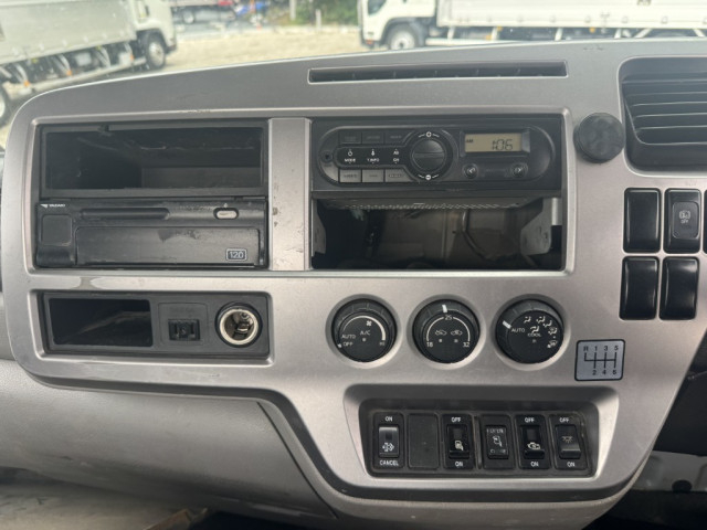 UDトラックス（日産） コンドル 中型 コンテナ専用車 TKG-MK38L(94592) 25枚目