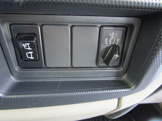 日産自動車 アトラス 小型 平ボディ CBF-SQ2F24(94593) 39枚目
