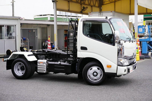日野 デュトロ 小型 コンテナ専用車 2KG-XZU605M(94662) 6枚目