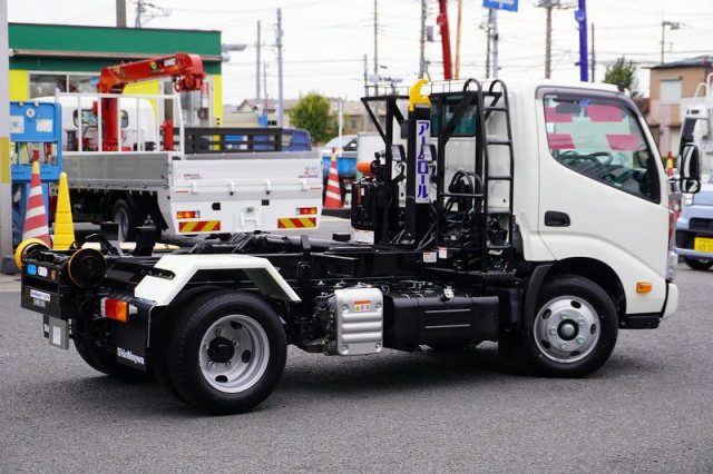 日野 デュトロ 小型 コンテナ専用車 2KG-XZU605M(94662) 8枚目