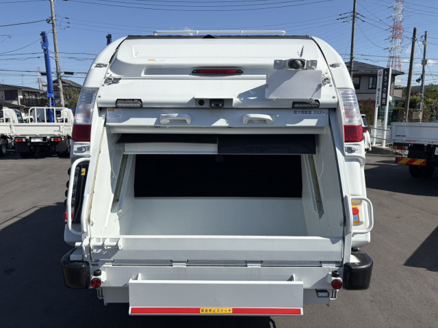 三菱ふそう キャンター 小型 塵芥車（プレス式） 2RG-FEAV0(94673) 9枚目