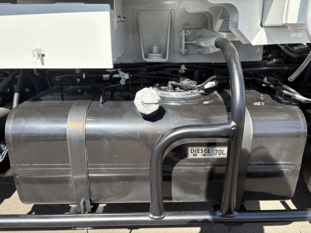 三菱ふそう キャンター 小型 塵芥車（プレス式） 2RG-FEAV0(94673) 31枚目