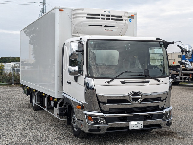 日野 レンジャー 中型 冷凍冷蔵バン 2KG-FD2ABG(94680) 3枚目
