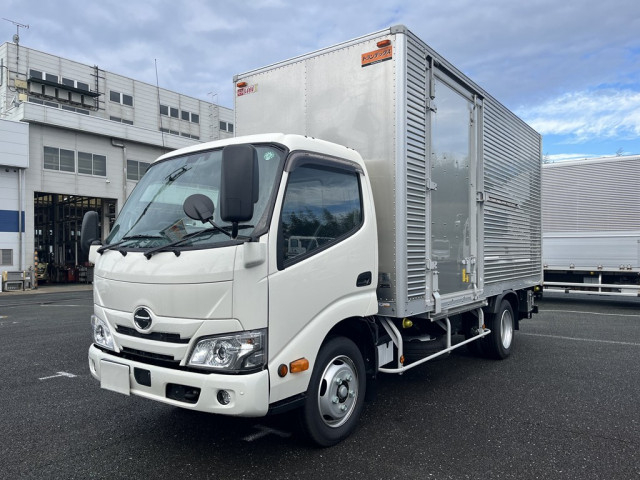 日野 デュトロ 小型 アルミバン 2KG-XZU655M(94681) 1枚目