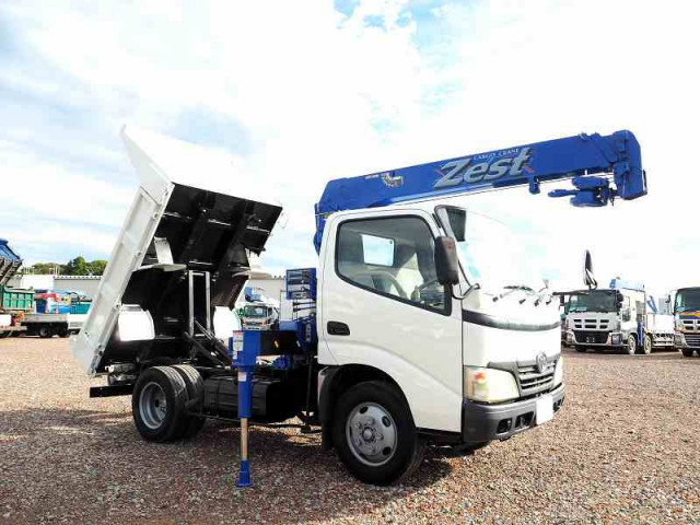 トヨタ ダイナ 小型 土砂ダンプ BDG-XZU314D(94691) 7枚目