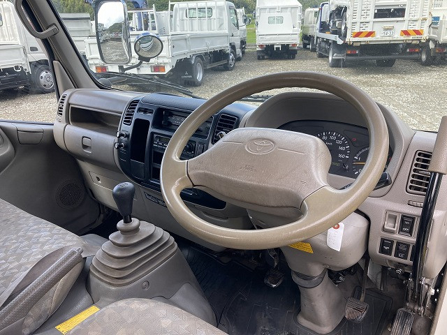 トヨタ ダイナ 小型 土砂ダンプ BDG-XZU354D(94693) 32枚目