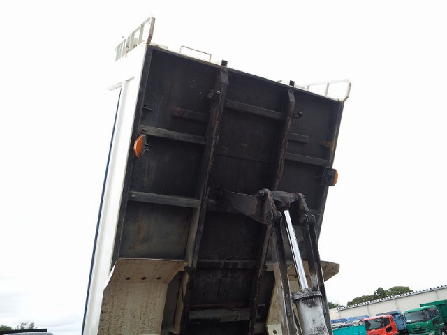 日野 レンジャー 増トン 土砂ダンプ ADG-FE7JEWA(94695) 16枚目