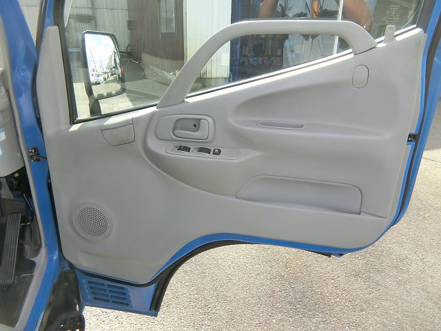 トヨタ ダイナ 小型 Wキャブ KR-KDY230(94700) 17枚目