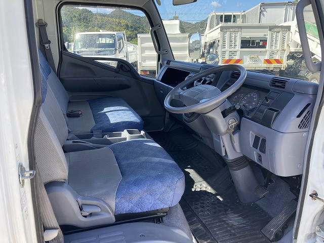 三菱ふそう キャンター 小型 平ボディ PA-FE82DE(94702) 23枚目