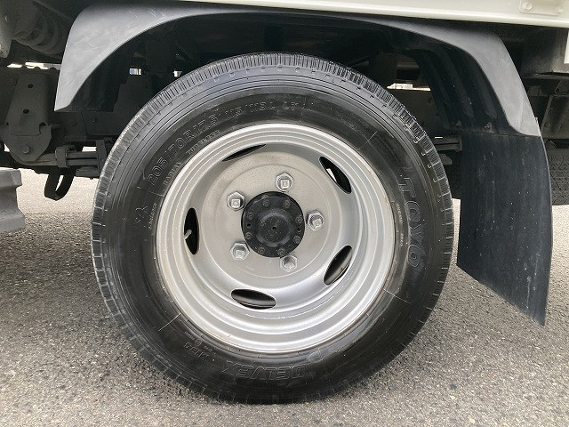 日野 デュトロ 小型 平ボディ 2RG-XZU710M(94706) 26枚目