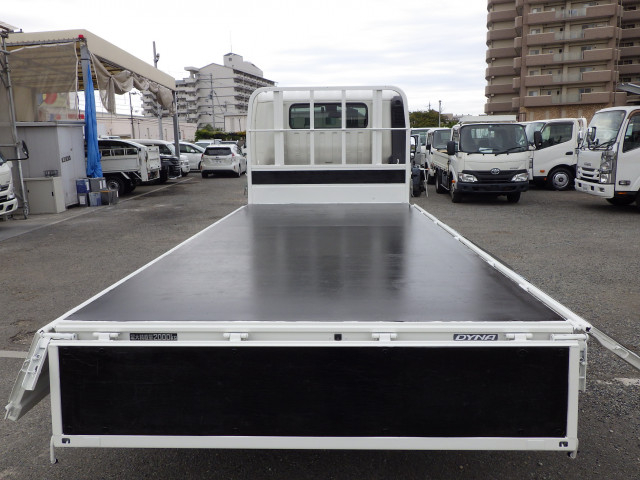 トヨタ ダイナ 小型 平ボディ 2RG-XZU710(94709) 22枚目