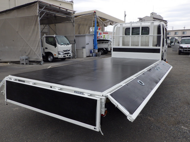 トヨタ ダイナ 小型 平ボディ 2RG-XZU710(94709) 23枚目