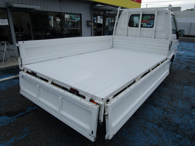 マツダ ボンゴ 小型 平ボディ DBF-SLP2T(94720) 2枚目