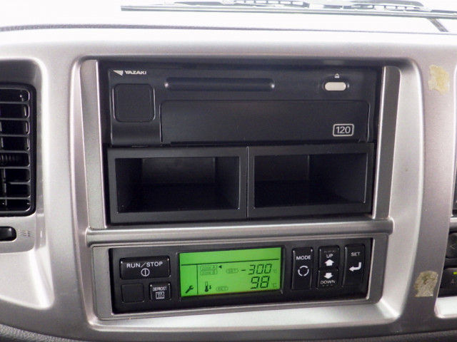 日野 レンジャー 小型 冷凍冷蔵バン TKG-FD7JKAG(94723) 14枚目